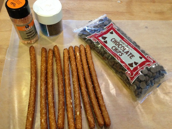 Chocolate pretzel rods recipe