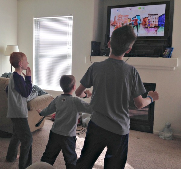 New Family Holiday Traditions with Just Dance 2016